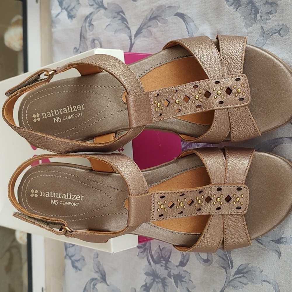 New, never used sandals.